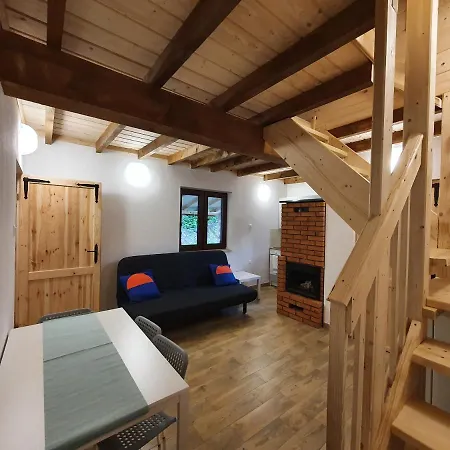 W Nowicy Tatil Evi Nowica